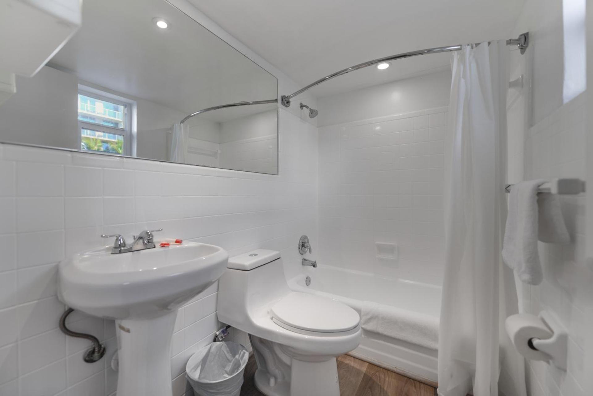 Family Friendly Beach Escape With Pool And Parking - M41 ฮอลลีวูด ภายนอก รูปภาพ
